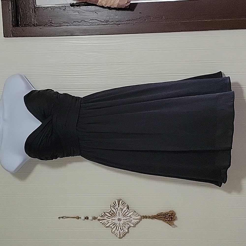 Black strapless dress